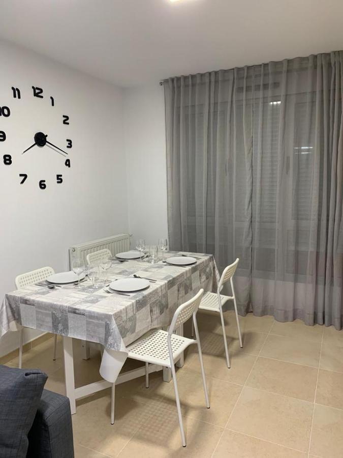 Esguil, Apartamento Con Piscina, A 3 Km De La Playa Vut-2995-As ยาเนส ภายนอก รูปภาพ