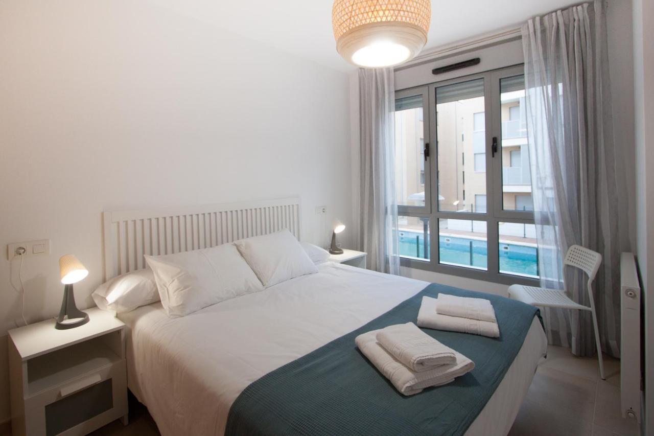 Esguil, Apartamento Con Piscina, A 3 Km De La Playa Vut-2995-As ยาเนส ภายนอก รูปภาพ