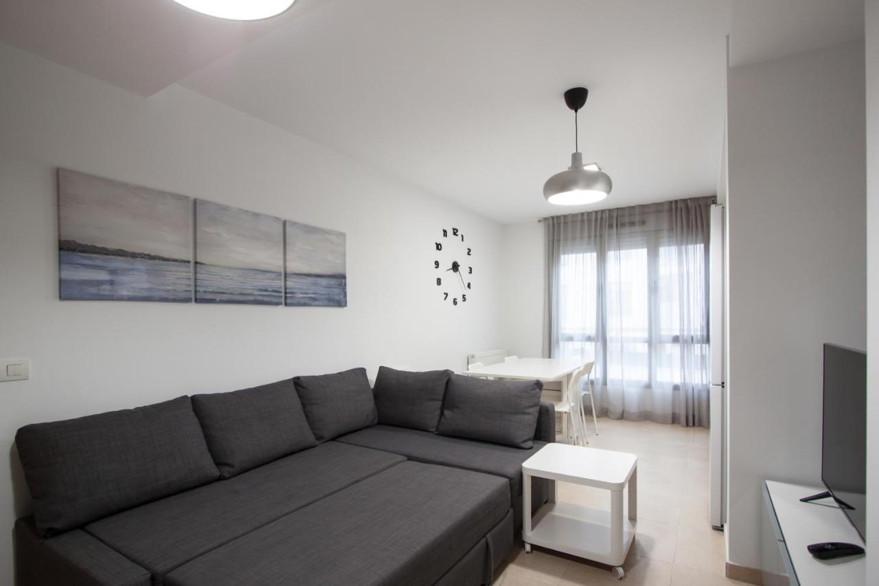 Esguil, Apartamento Con Piscina, A 3 Km De La Playa Vut-2995-As ยาเนส ภายนอก รูปภาพ